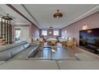 Luxe Villa te Koop Froyennes Wellness Sauna Hammam Jacuzzi