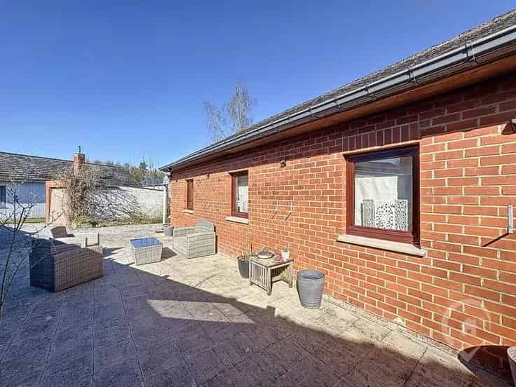 Huis te Koop Blaimont: Gerenoveerde woning met 2 slaapkamers en garage