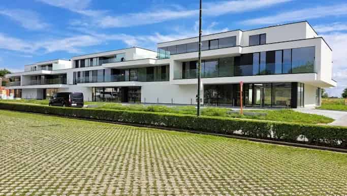 Handelspand te Koop Torhout - Nieuwbouw gelijkvloers