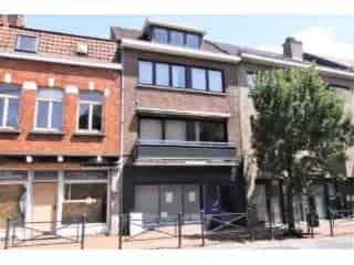 Kantoor te Koop Comines Centrum 70m2 Appartement 190m2