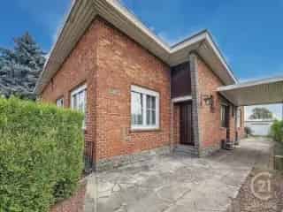 Huis te koop Soignies 118m² 2 slaapkamers 2 garages
