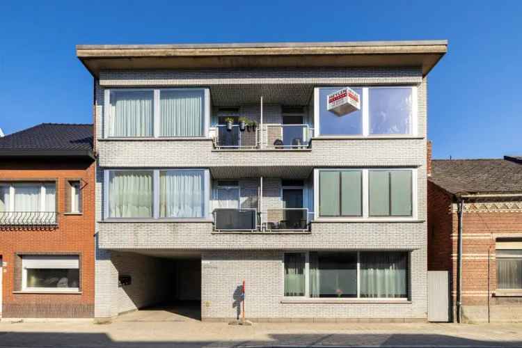 Instapklaar, ruim appartement met 2 slaapkamers & garagebox