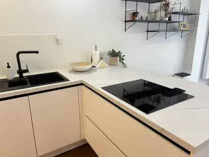 55m² Studio Gent Sint-Pieters - Modern & Gerenoveerd