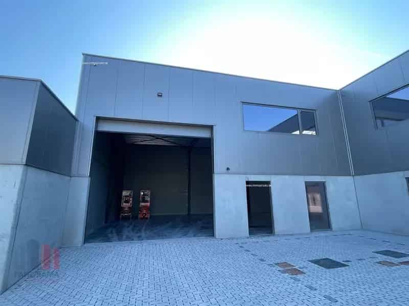 Nieuwbouw KMO Unit te Koop Oostende 384m²