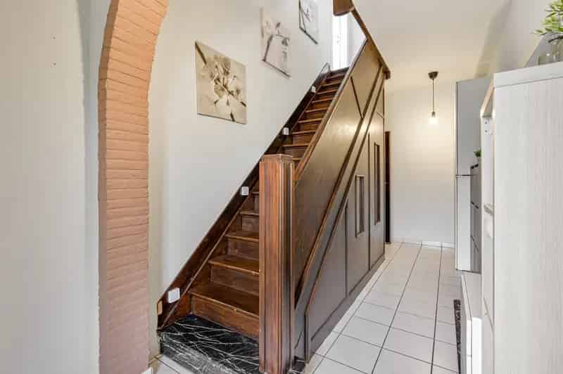 Huis te koop Aalst 5 slaapkamers 2 badkamers garage tuin