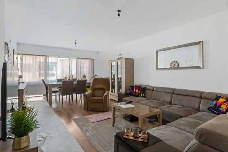 Appartement Te Koop Stad - 2 Slaapkamers - EPC B - Rendement 42