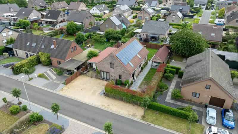 Huis te koop Diepenbeek 5 slaapkamers grote tuin
