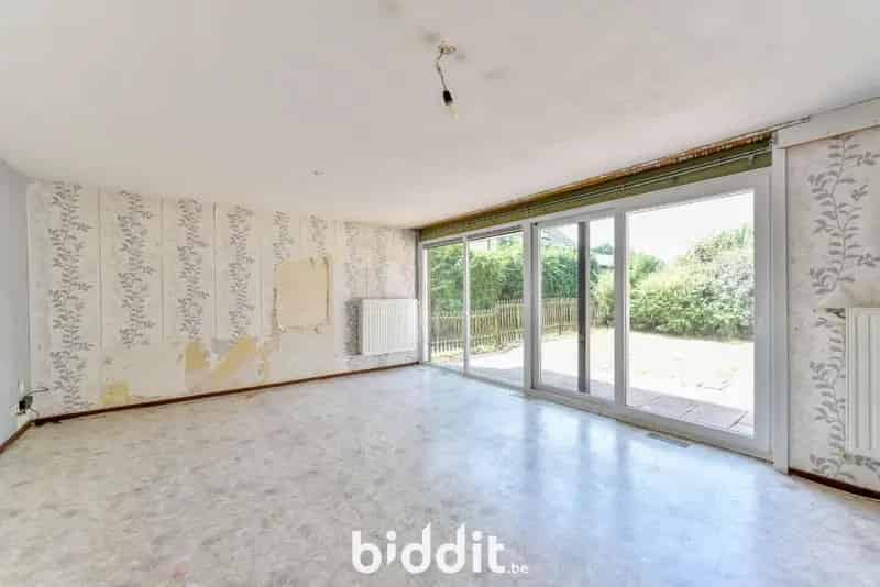 Te renoveren woning 5 slaapkamers Meise Wolvertem