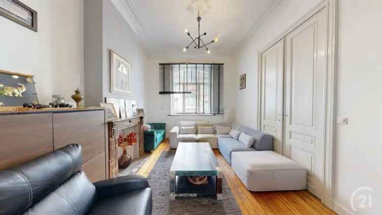 Herenhuis te huur Sint-Lambrechts-Woluwe 6 slaapkamers
