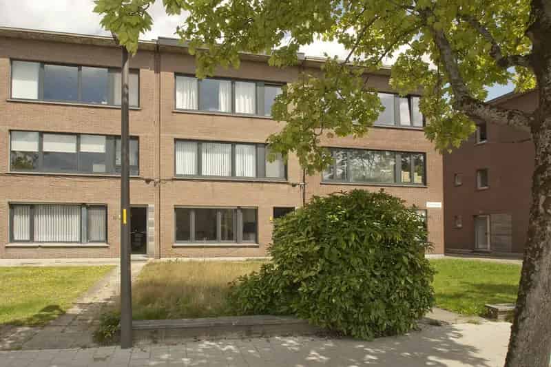 Appartement te koop: Gelijkvloers 2 slaapkamers tuin