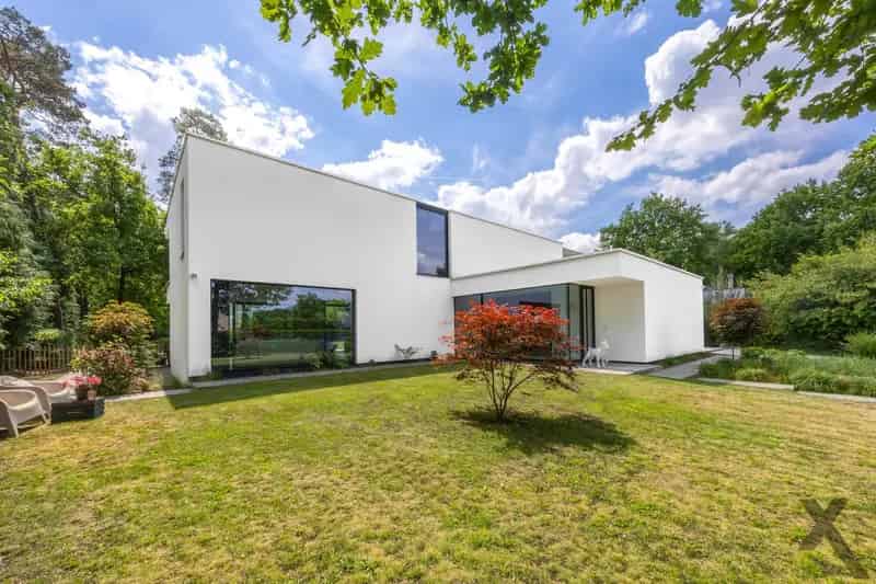 Luxe Villa te Koop Zoersel - 5 Slaapkamers Zwembad