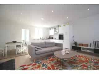 Triplex te koop Brussel - 100m² - 3 slaapkamers - gerenoveerd