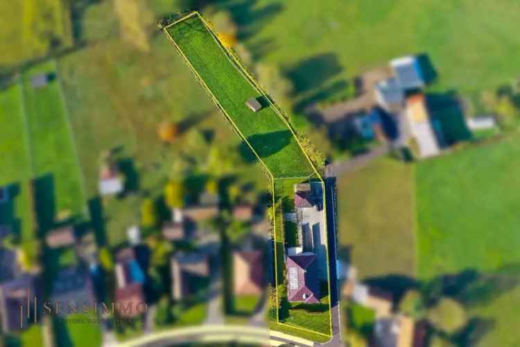 Kopen Huis Idyllische Villa met Paardenstal in Mombeek Hasselt