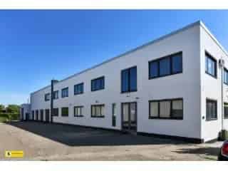 Kantoor te koop Wommelgem 600m²