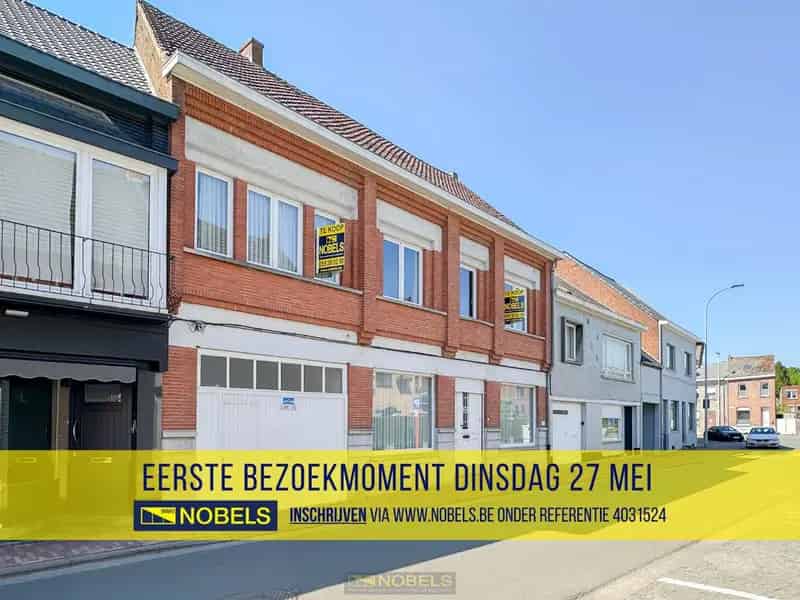Te renoveren gezinswoning met tuin te Nederbrakel