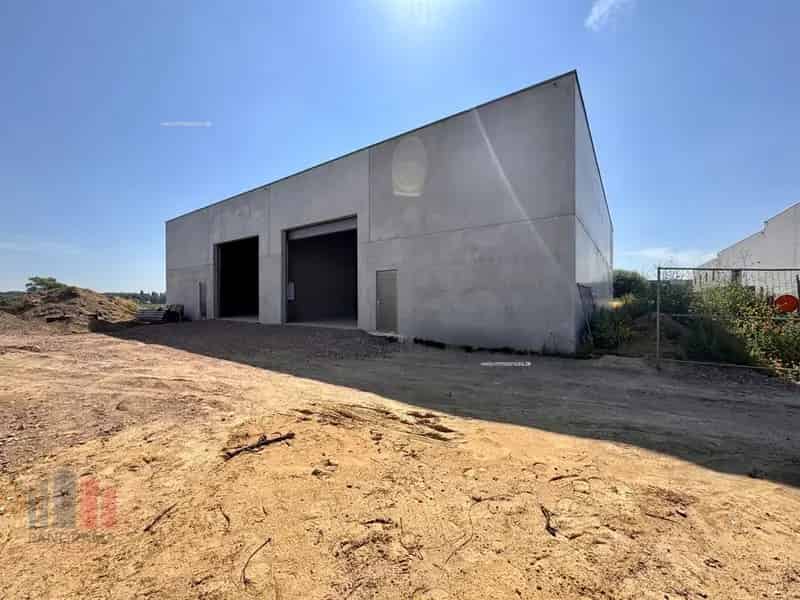 Nieuwbouw KMO Unit 192m² te Koop Aartrijke