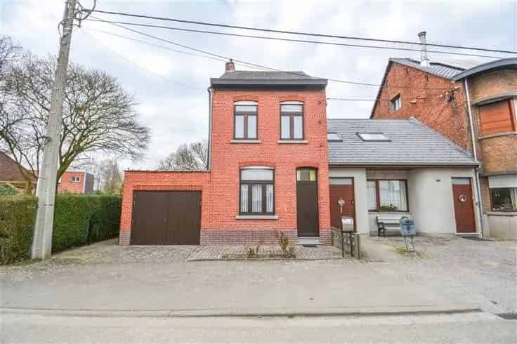 Hever Halfopen Woning Te Renoveren Veel Potentieel