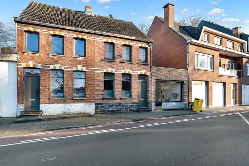Instapklare woning 3 slaapkamers handelsruimte Heist-op-den-Berg