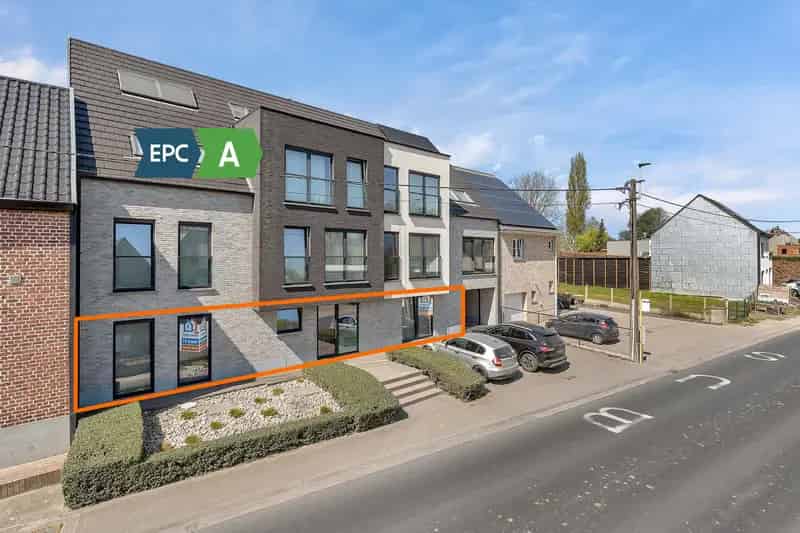 Ruim appartement 180m2 3 slaapkamers Kerksken