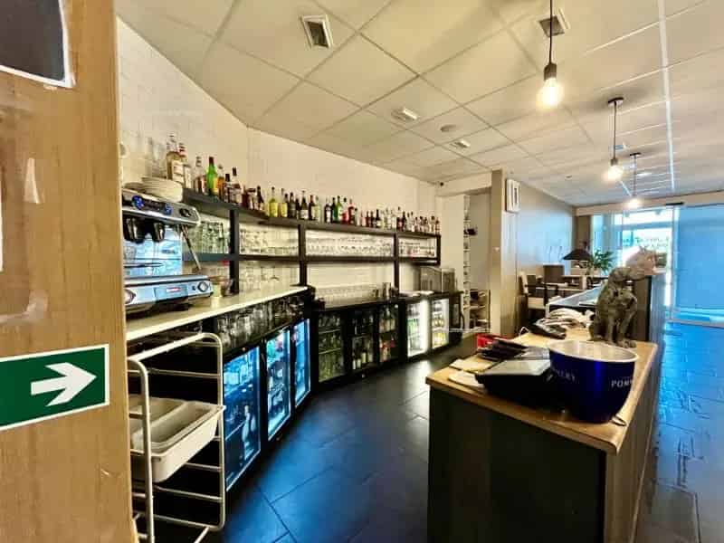 Handelspand te Huur Evergem Centrum 225m²