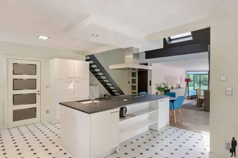 Huis te huur Kapellen: luxe villa met binnenzwembad