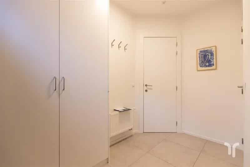 Centraal Gelegen Woning 3 Slaapkamers Garage
