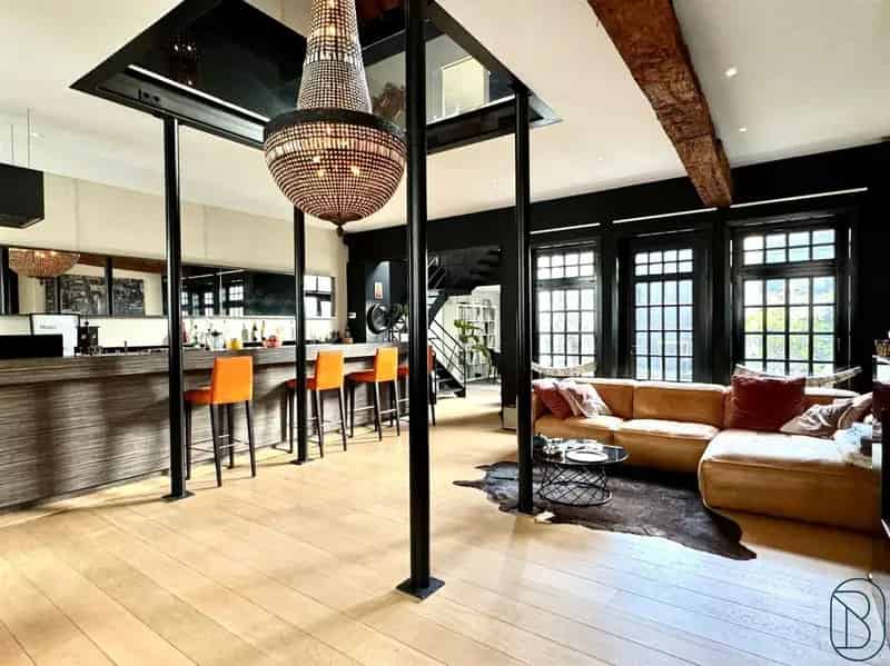 Huis te huur Centrum: Loftwoning Grote Markt Broeltorens