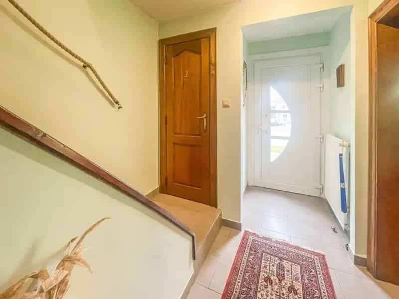 INSTAPKLARE WONING MET 2 SLAAPKAMERS + BUREAU !