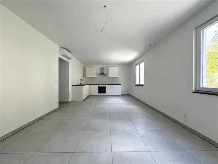 Appartement Te Koop Andenne Rustig Gelegen