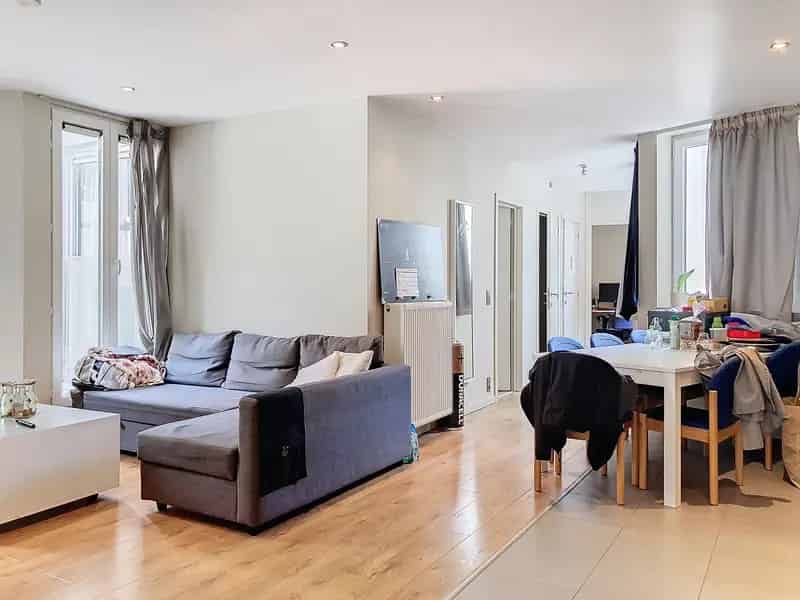Centraal gelegen 3 slaapkamer appartement te koop