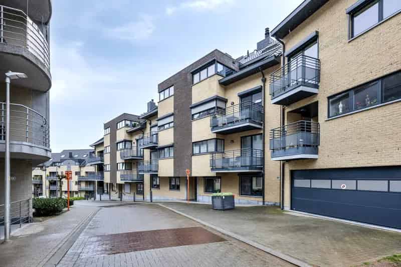 Appartement te koop Lanaken 3 terrassen 180m2