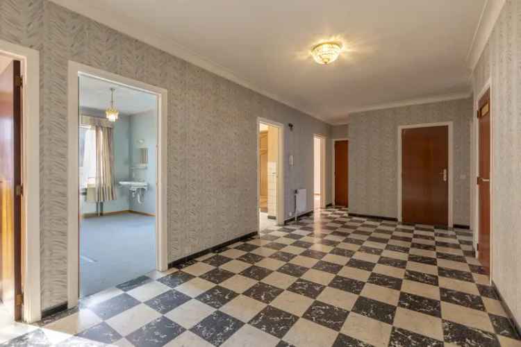 3 Slaapkamer Appartement Te Koop Nabij Tour & Taxis