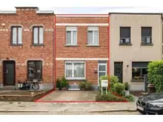 Huis te koop Deurne 3 slaapkamers zonnige tuin