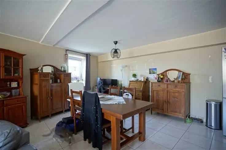 Appartement te Koop Quiévrain 2 slaapkamers Tuin Terras