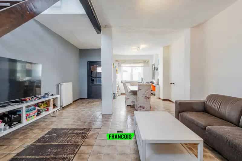 Karaktervolle woning te koop in Pepingen nabij Halle