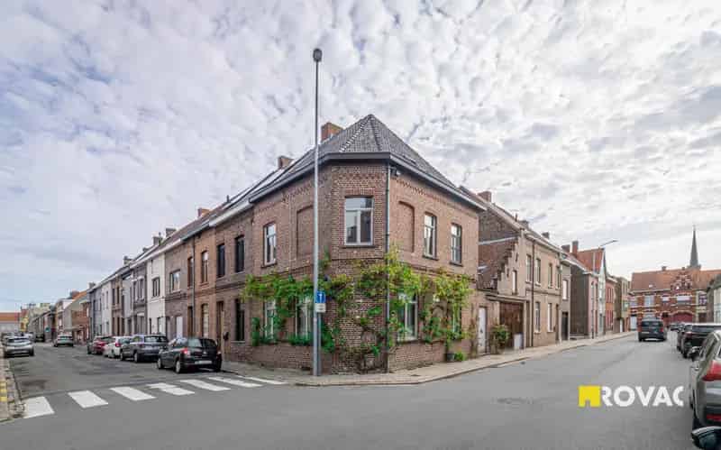 Huis te koop