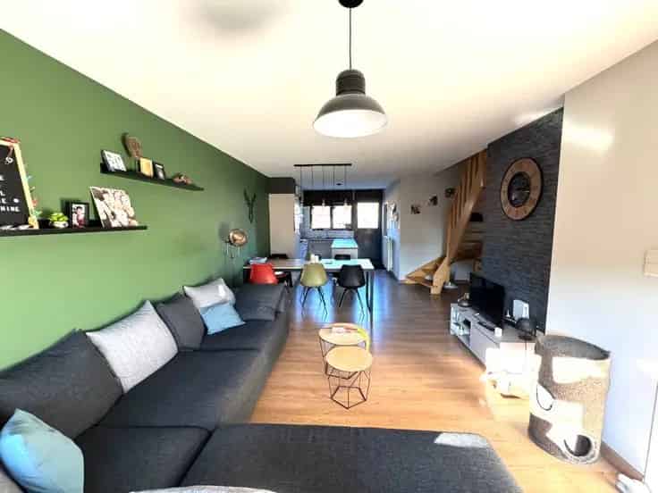 Duplex Te Koop Instapklare woning met garage