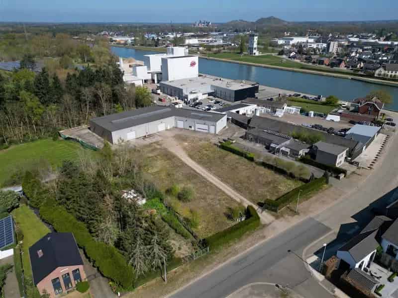 Appartementen Kantoren Magazijn Beringen