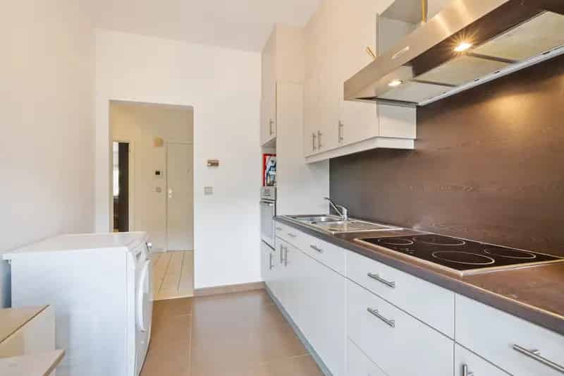 Appartement te koop Zwijndrecht: ruim terras, kindvriendelijk en rustig