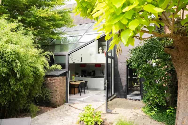 Ruime, lichtrijke woning met 5 slaapkamers