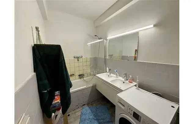 Huur 3 slaapkamer appartement van 115 m² in Antwerp