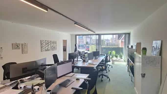 Kantoor te huur Roeselare 151m²