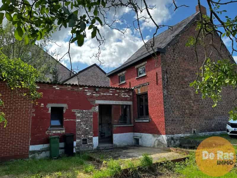 WANZELE Renovatie of Afbraakwoning Rustige Straat