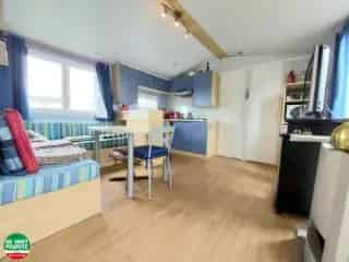 Huis te koop Jabbeke - Caravan met 2 slaapkamers en tuin