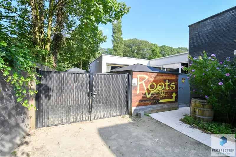 Handelspand te koop Sint-Kruis: Horecazaak met woonst