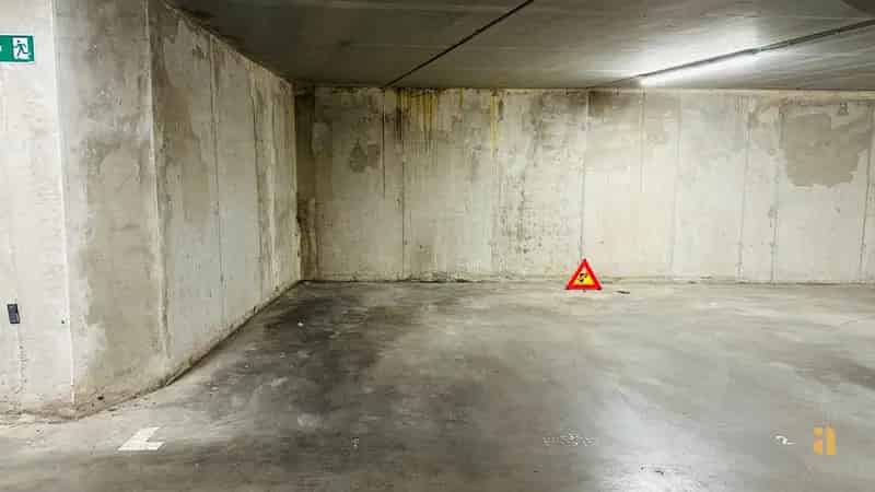 Parkeerplaats 2016 Modern Gebouw