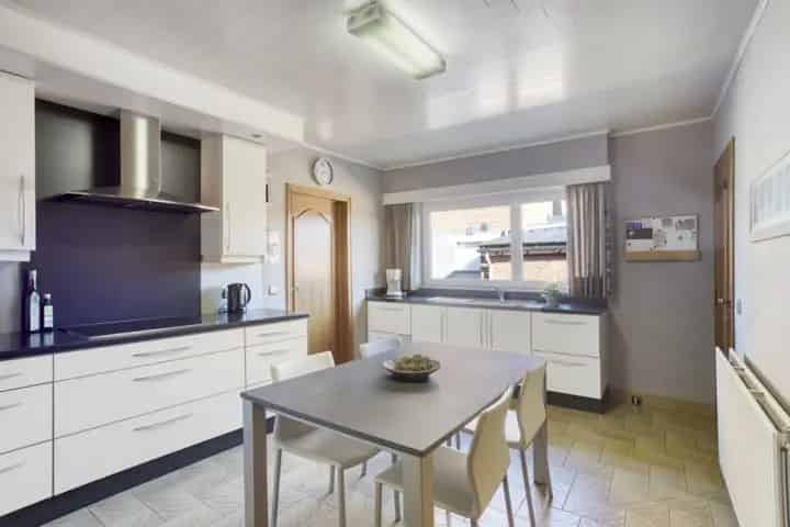 Huis te koop Kasterlee 3 slaapkamers 900m²