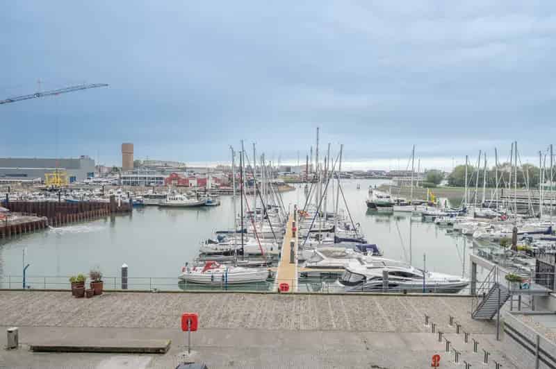 Appartement te huur met jachthaven zicht