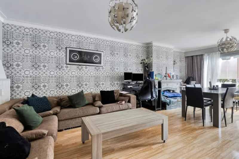 Appartement te koop Deurne Zuid 2 slaapkamers terras