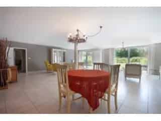 Appartement te koop Montigny-le-Tilleul - 3 slaapkamers - 80m² woonkamer